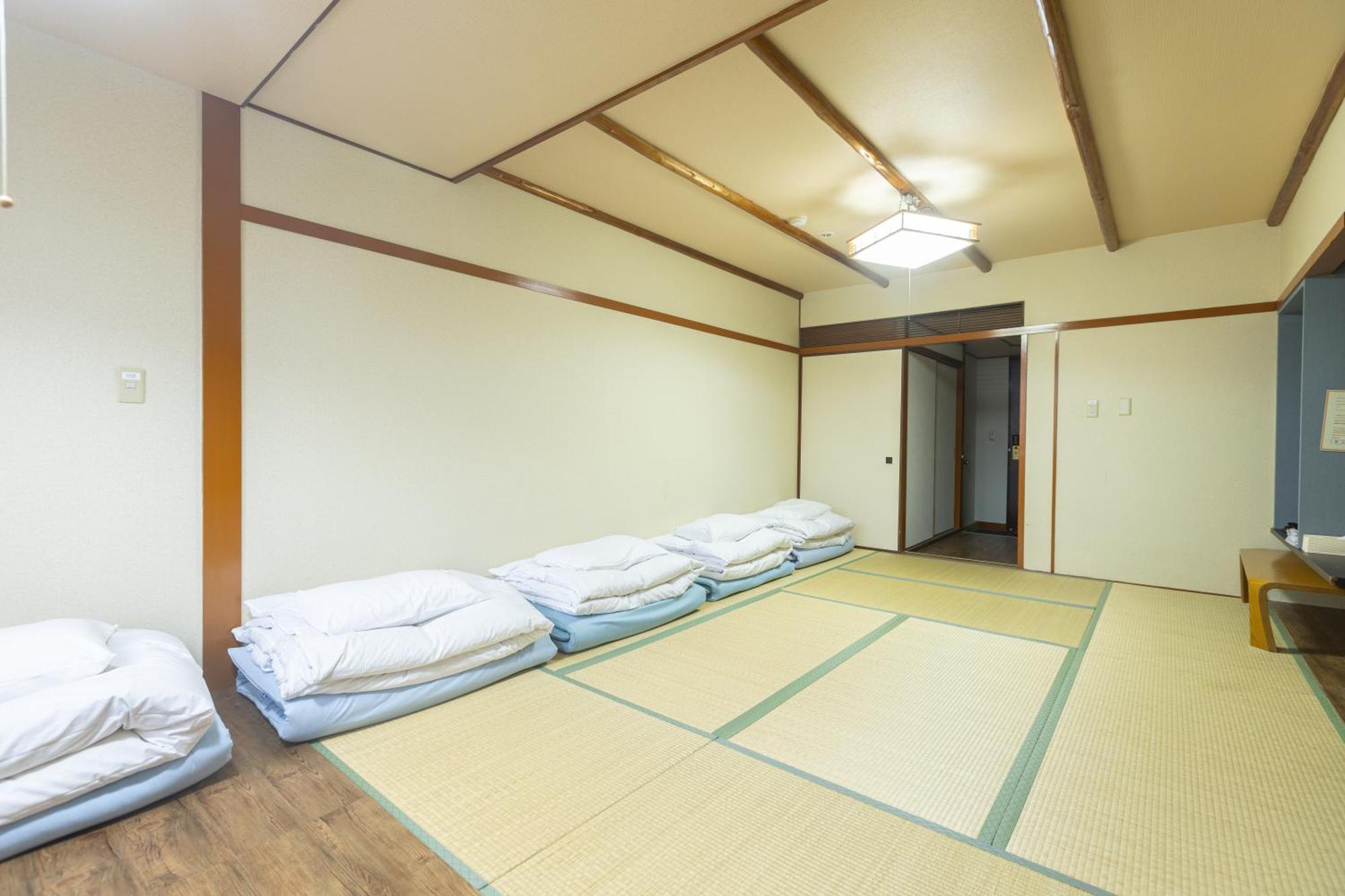 Miro Hotel Dotonbori Осака Экстерьер фото