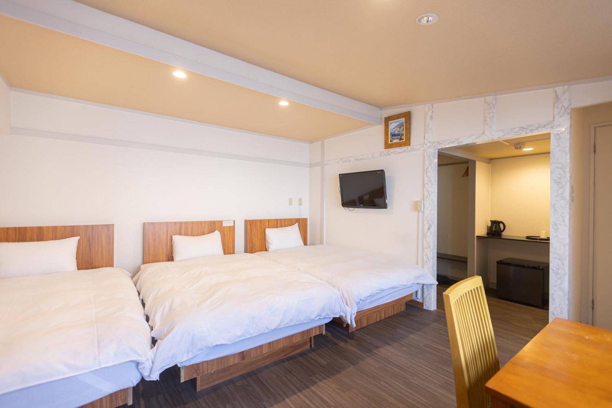 Miro Hotel Dotonbori Осака Экстерьер фото